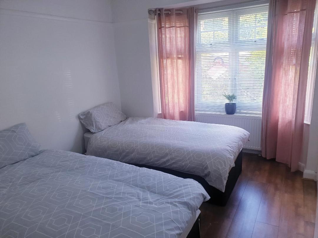 Spacious Private Room In Vibrant South London Thornton Heath Екстер'єр фото